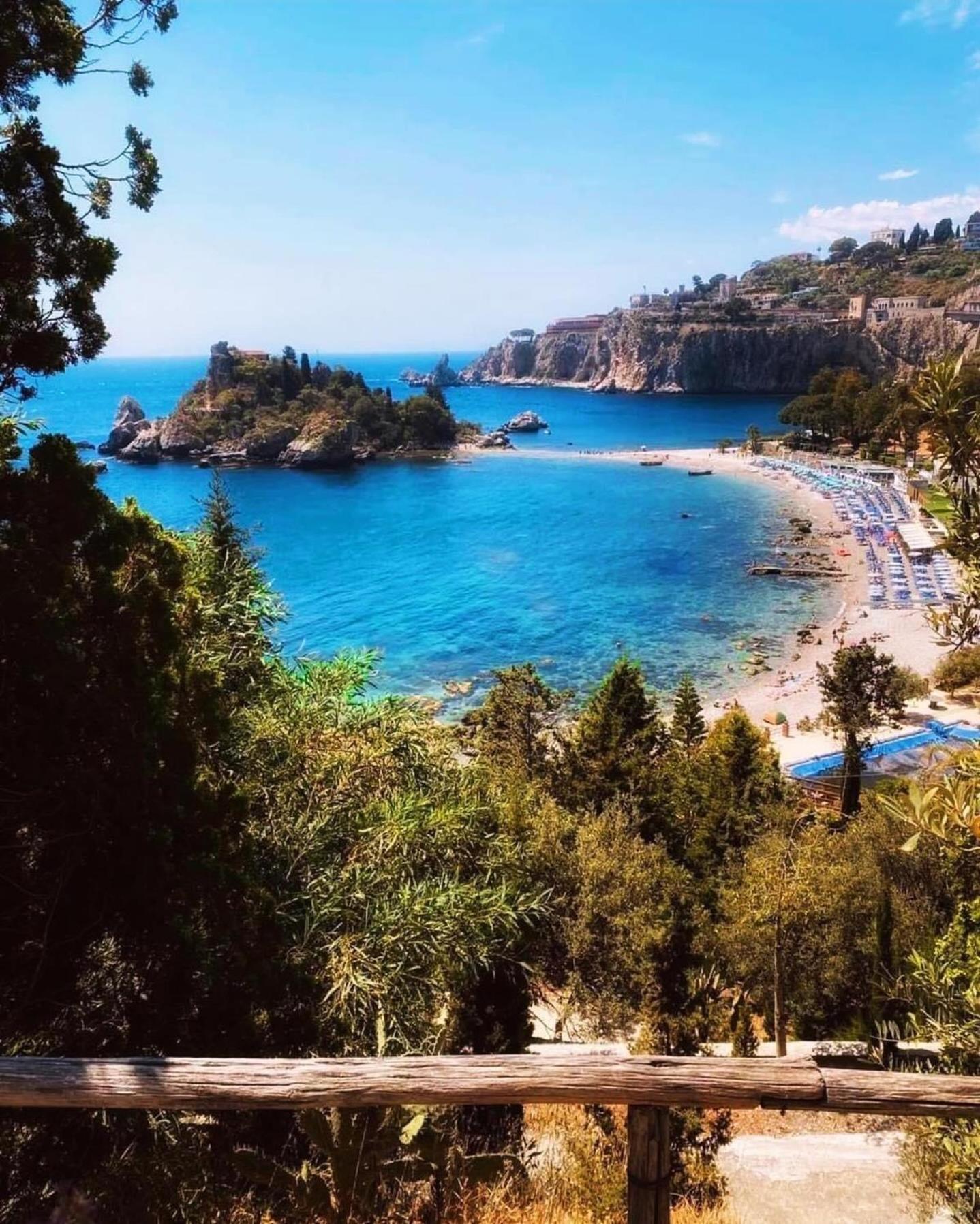 Mare Roccia Beachfront Apartment Taormina Zewnętrze zdjęcie
